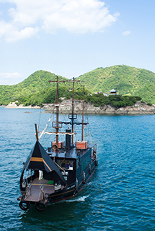 瀬戸内の島々を巡る