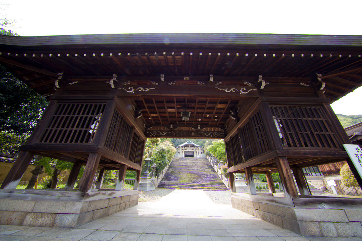 沼名前神社（ぬなくまじんじゃ）